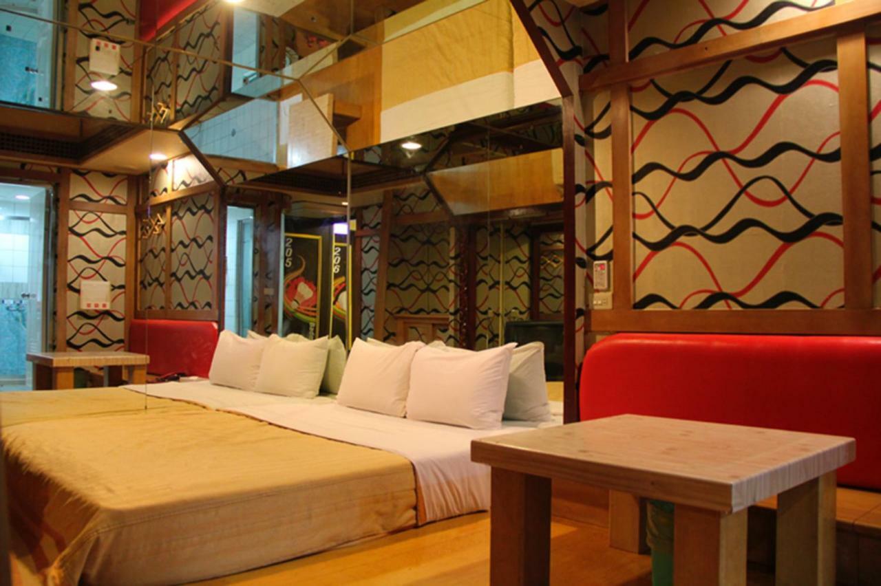 Persimmon Hotel Hsinchu City Exterior photo