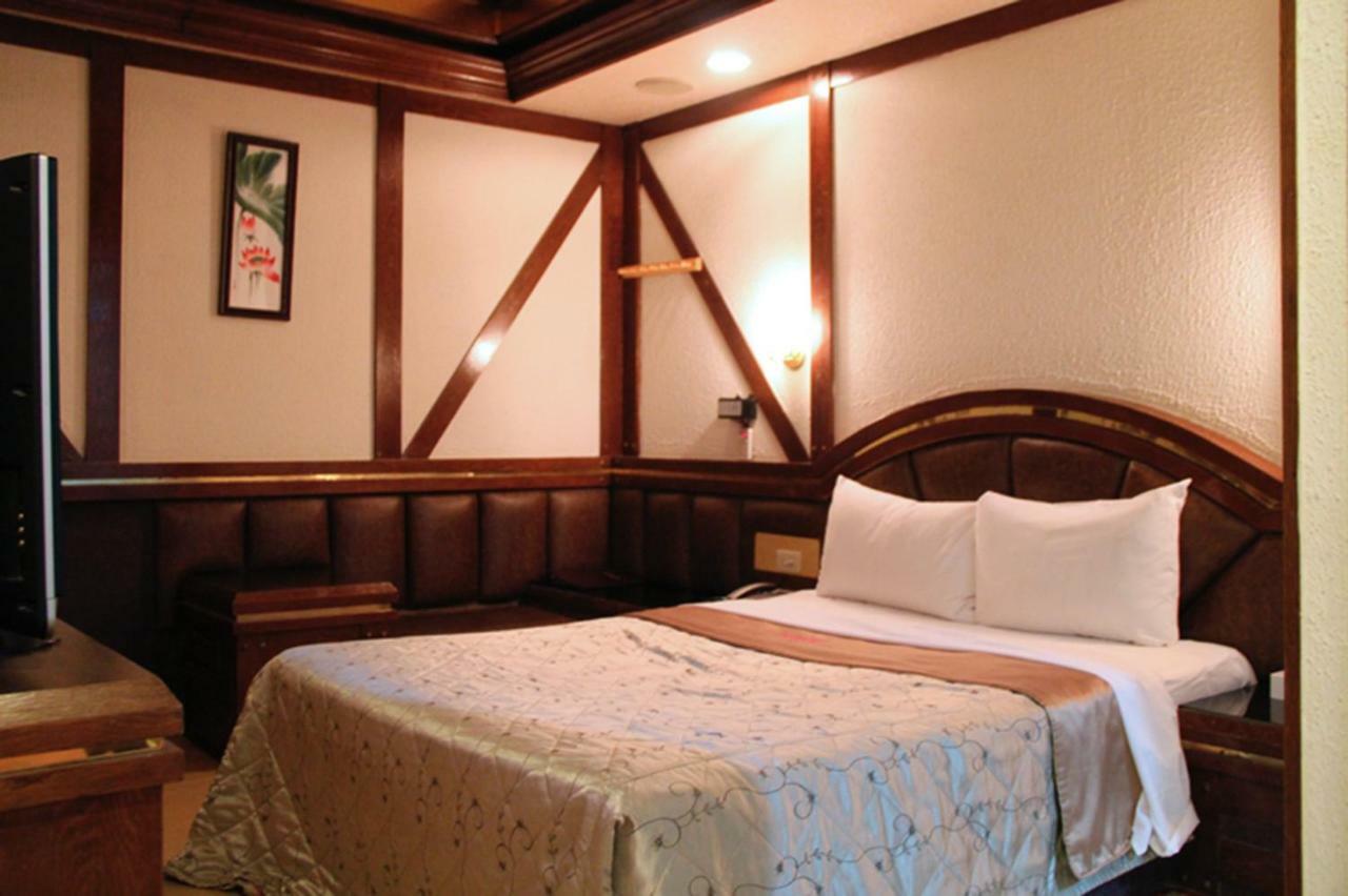Persimmon Hotel Hsinchu City Exterior photo